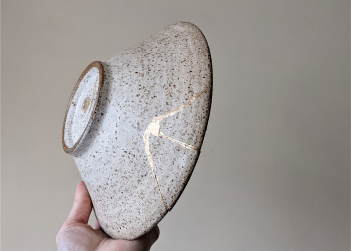 Kintsugi bowl