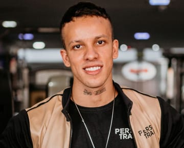 Dennis Santos