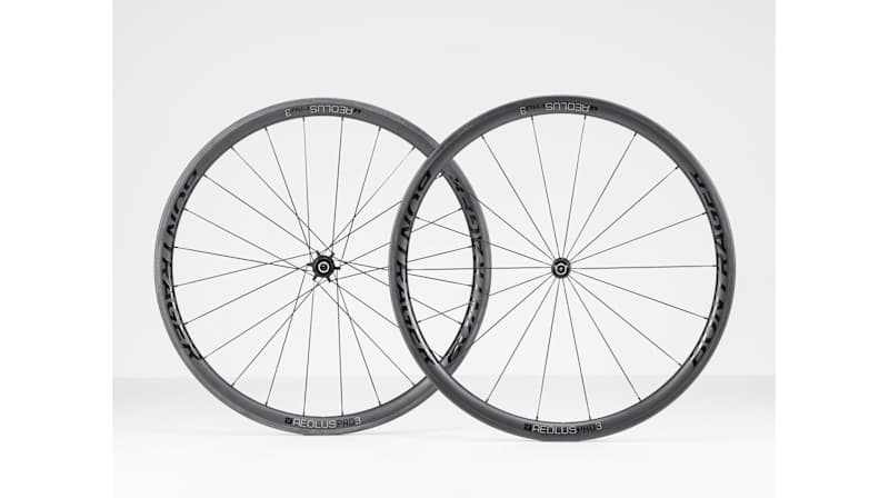 Bontrager Aeolus Pro 3 TLR Road Wheel - Trek Bikes