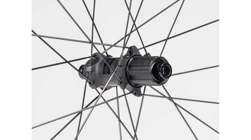 Bontrager Aeolus Pro 3 TLR Disc Road Wheel - Trek Bikes