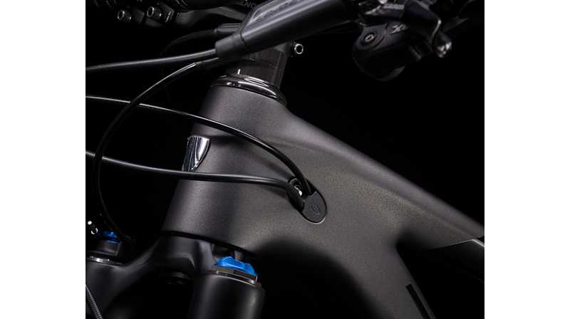 TREK 「トップフューエル」 TOP FUEL 9.8 SL 2017年モデル マウンテンバイク / 福岡店 rc_ITRNXI0LGVS0_ecML-k Top Fuel 9.8 SL - Trek Bikes (JP)