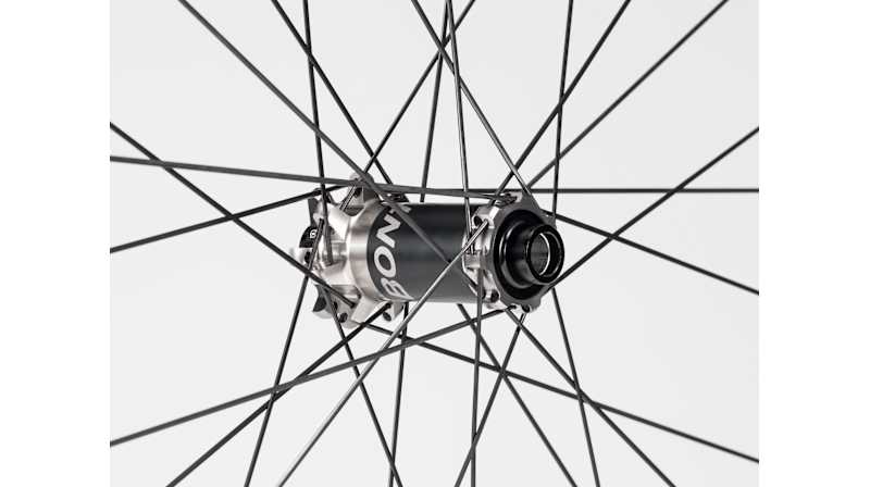 Bontrager Line Pro 30 TLR Boost 29˝ MTB Wheel - Trek Bikes