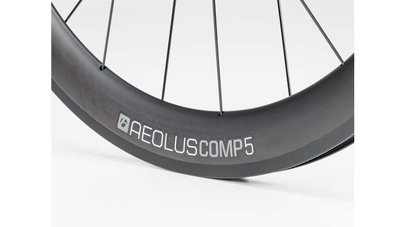 Bontrager Aeolus Comp 5 TLR Disc Road Wheel - Trek Bikes (JP)