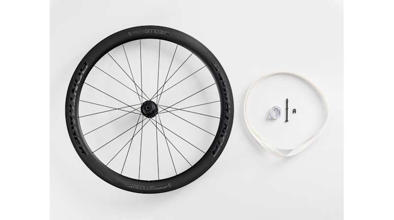 Bontrager Aeolus Comp 5 TLR Disc Road Wheel - Trek Bikes
