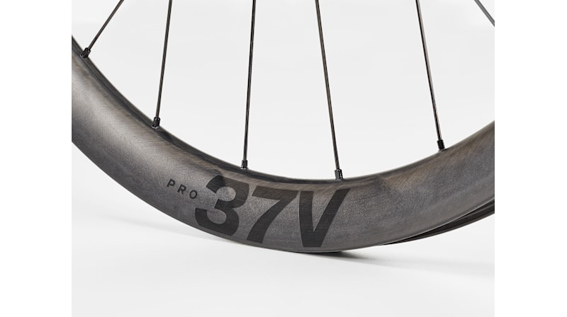 Bontrager Aeolus Pro 37V Disc TLR Road Wheel - Trek Bikes