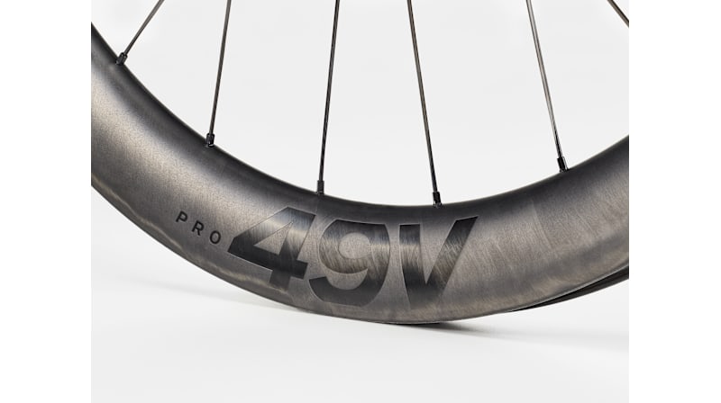 Bontrager Aeolus Pro 49V Disc TLR Road Wheel - Trek Bikes