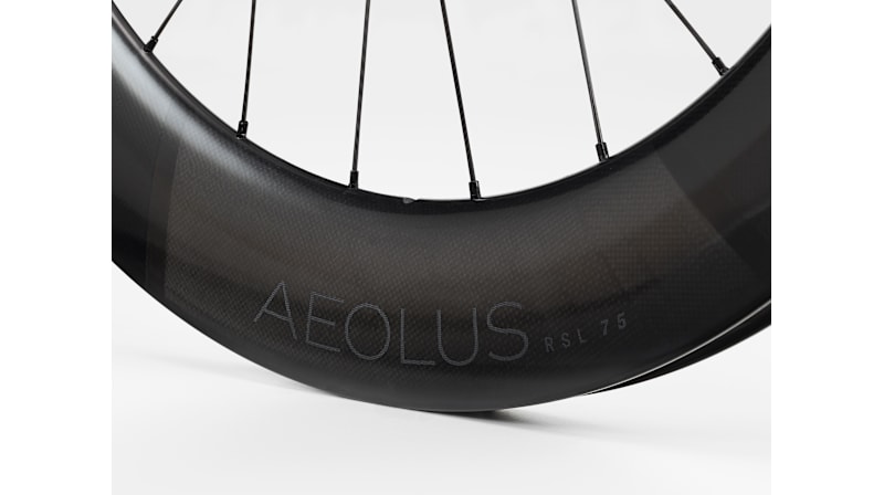 Bontrager Aeolus RSL 75 TLR Disc Road Wheel - Trek Bikes
