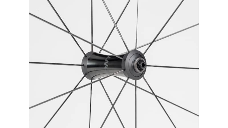 Bontrager Aeolus XXX 4 Tubular Road Wheel - Trek Bikes