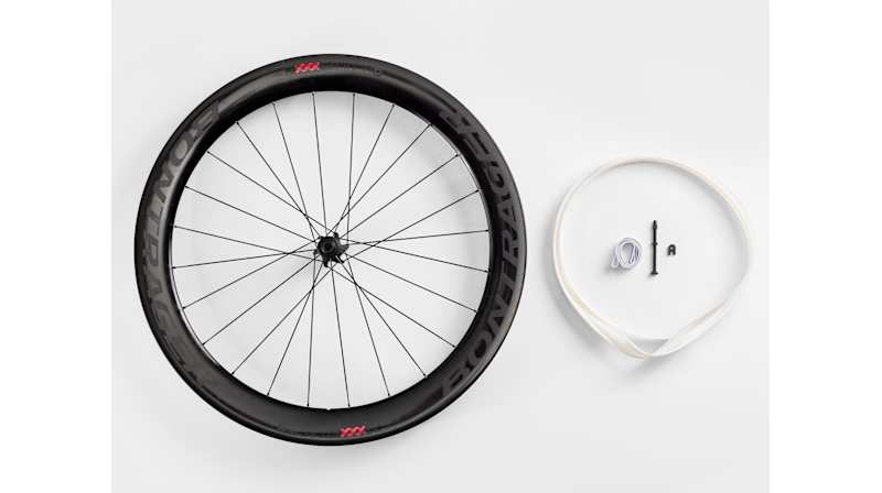 Bontrager Aeolus XXX 6 TLR Disc Clincher Road Wheel - Electra Bikes