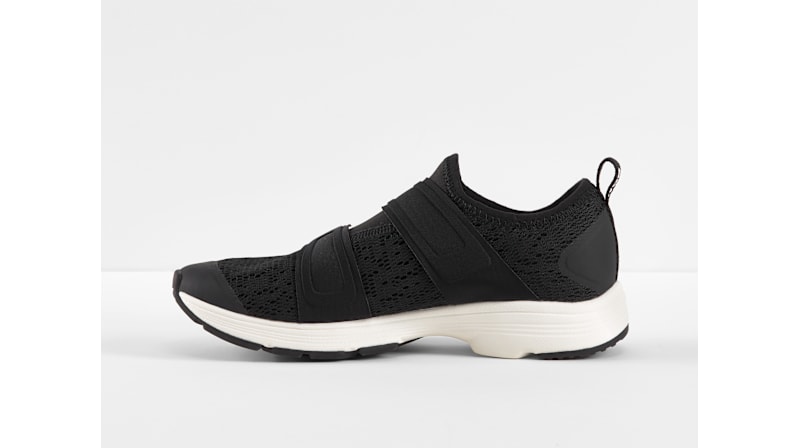 NEW BONTRAGER unisex cadence shoe in black Bontrager cadence spin shoe - Rock On Wheels main image 4
