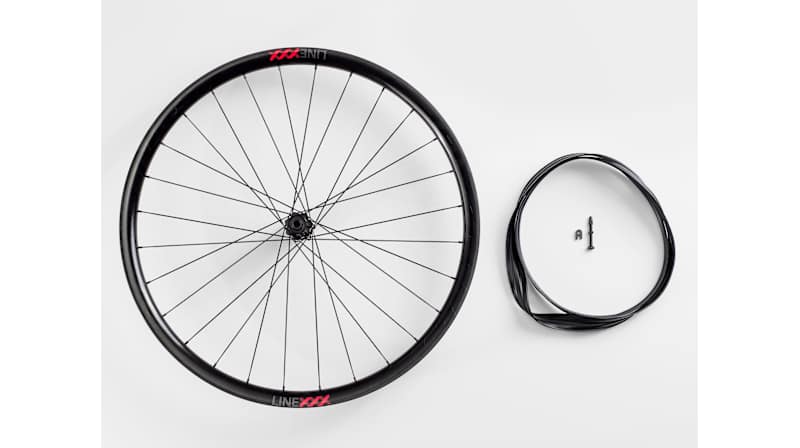 Bontrager Line XXX Boost TLR 29˝ MTB Wheel - Trek Bikes (CA)