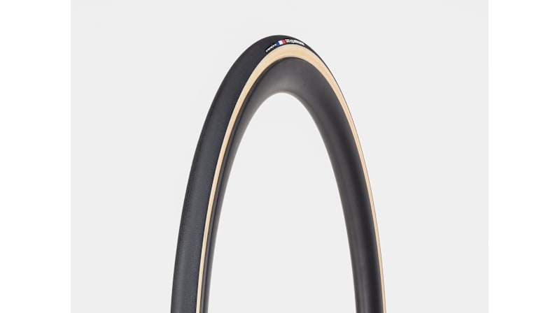 Bontrager R4 320 Handmade Clincher Road Tire - Trek Bikes