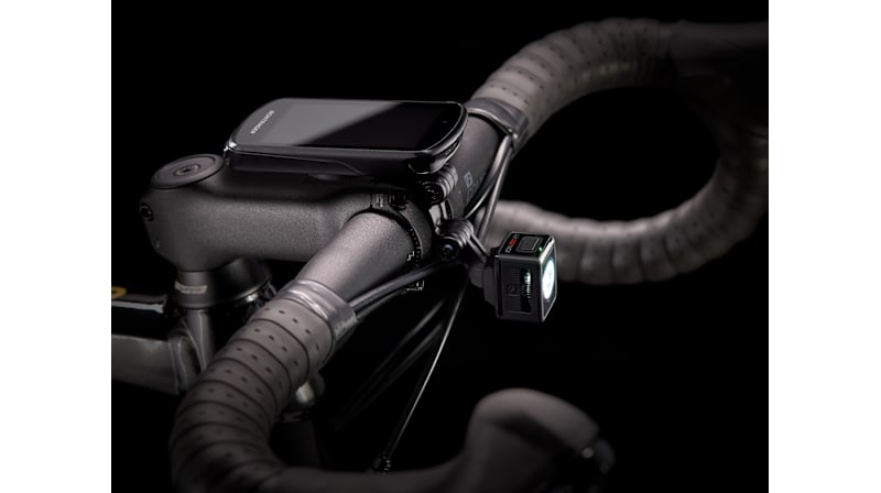 Domane AL 2 Gen 3 - Trek Bikes (JP)