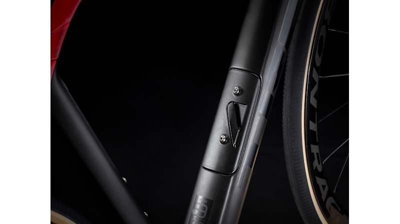 Domane SLR 9 - Trek Bikes (JP)