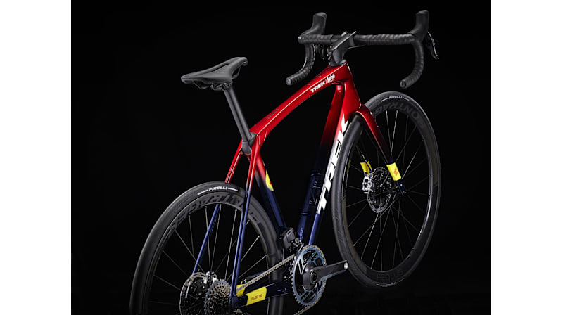 Domane SLR 9 AXS Gen 4 - Trek Bikes