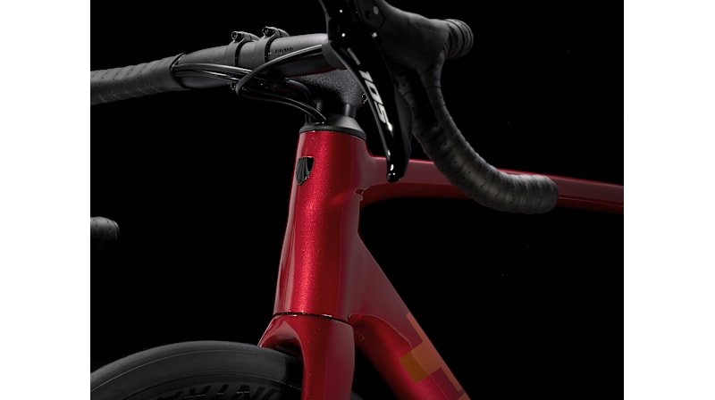 Émonda 軽量アルミロードバイク – Trek Bikes (JP)