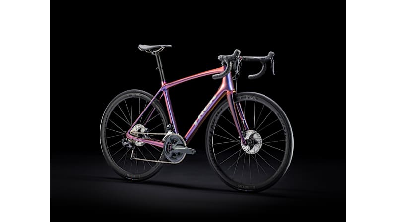 Émonda SLR 7 Disc - Trek Bikes (JP)