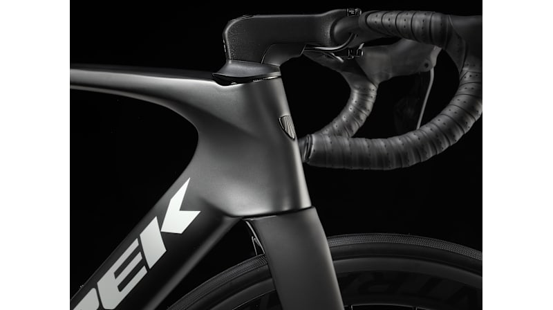 Madone SL 6 Gen 7 - Trek Bikes
