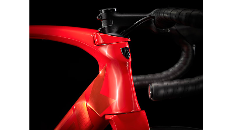 Madone SL 6 Gen 6 - Trek Bikes