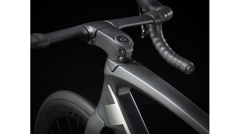 Madone SLR 7 Gen 6 - Electra Bikes