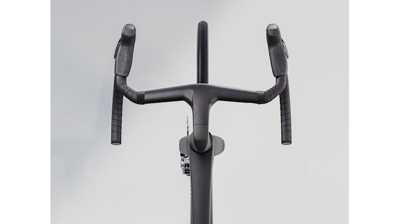 Madone SLR Road Handlebar＆Stem　幅400㍉ Trek Madone SLR Road Handlebar - Trek Bikes