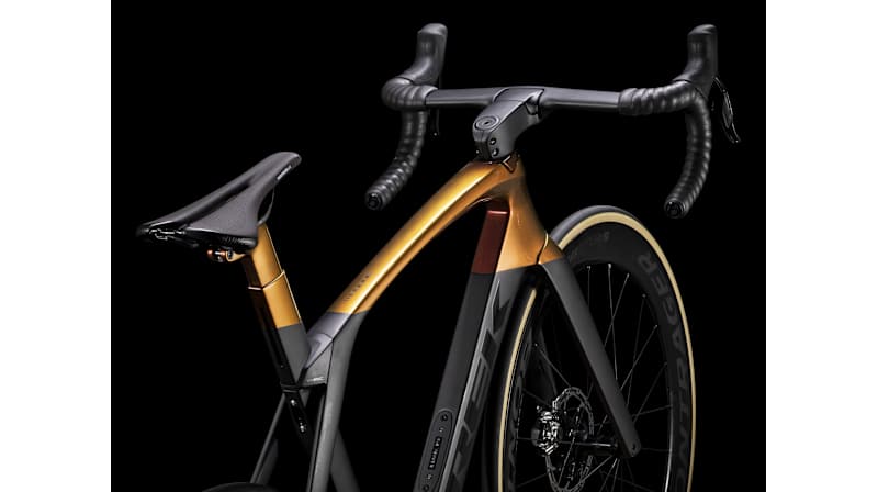 Madone SLR 9 Disc AXS - Trek Bikes