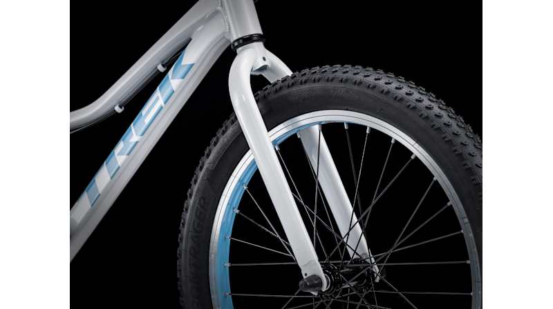 トレック　『PRECALIBER 20』　ホワイト/ミズイロ Precaliber 20 - Trek Bikes