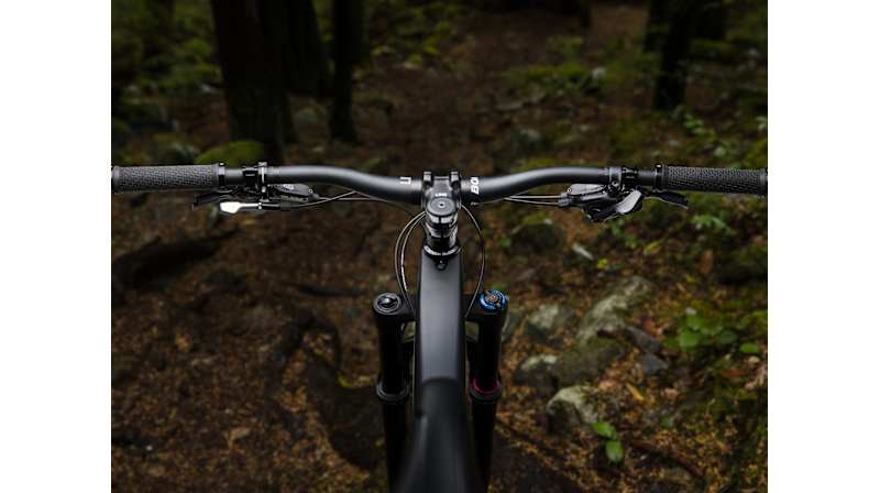 Slash 9.7 - Trek Bikes (JP)