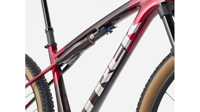 Supercaliber: 究極のXCレースバイク – Trek Bikes (JP)