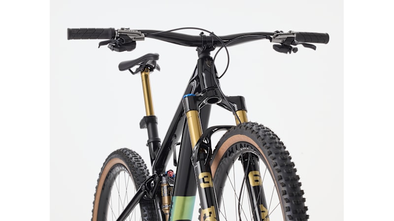 The ultimate short-travel trail bike– Trek Top Fuel (CA)