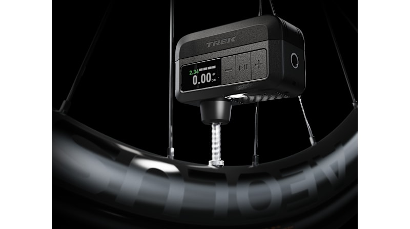 Trek Air Rush電動ポンプ - Trek Bikes (JP)