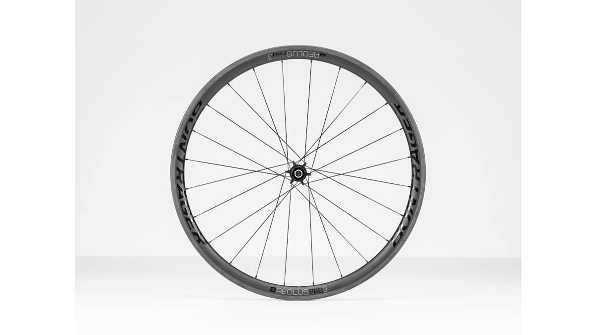 ボントレガー Aeolus Pro 3 TLR ロード ホイール - Trek Bikes (JP)