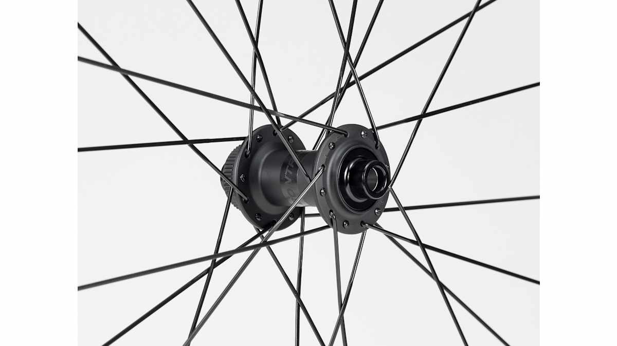 Bontrager Aeolus Comp 5 TLR Disc Road Wheel - Trek Bikes (JP)