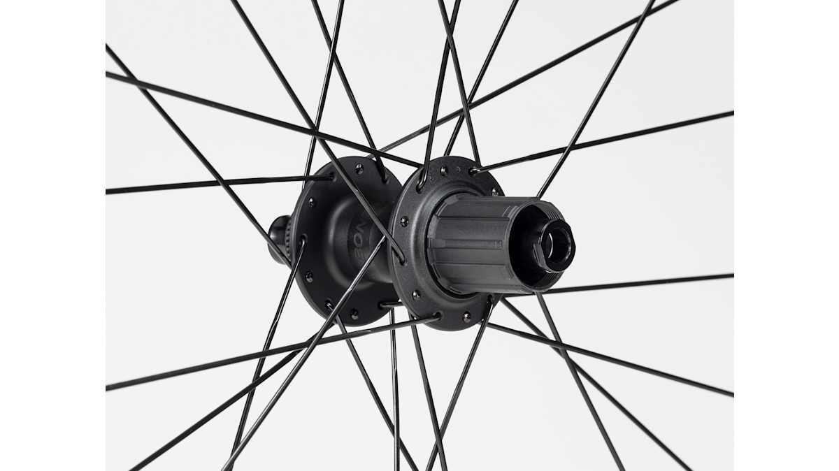 Bontrager Aeolus Comp 5 TLR Disc Road Wheel - Trek Bikes