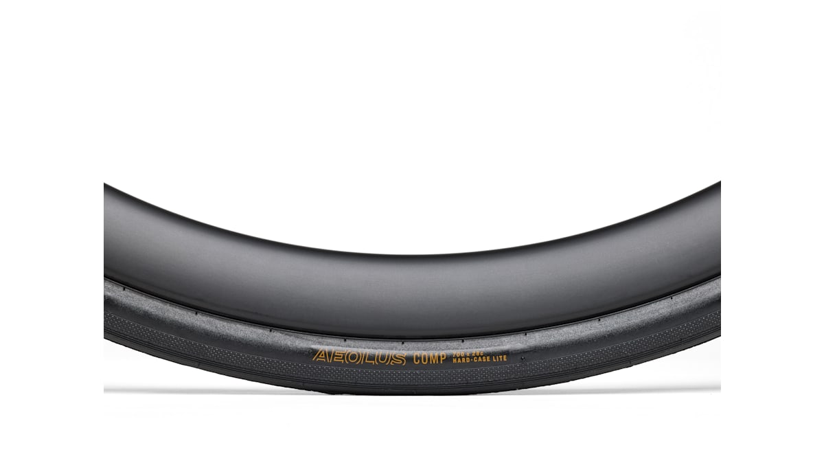 Bontrager Aeolus Comp Road Tire - Trek Bikes