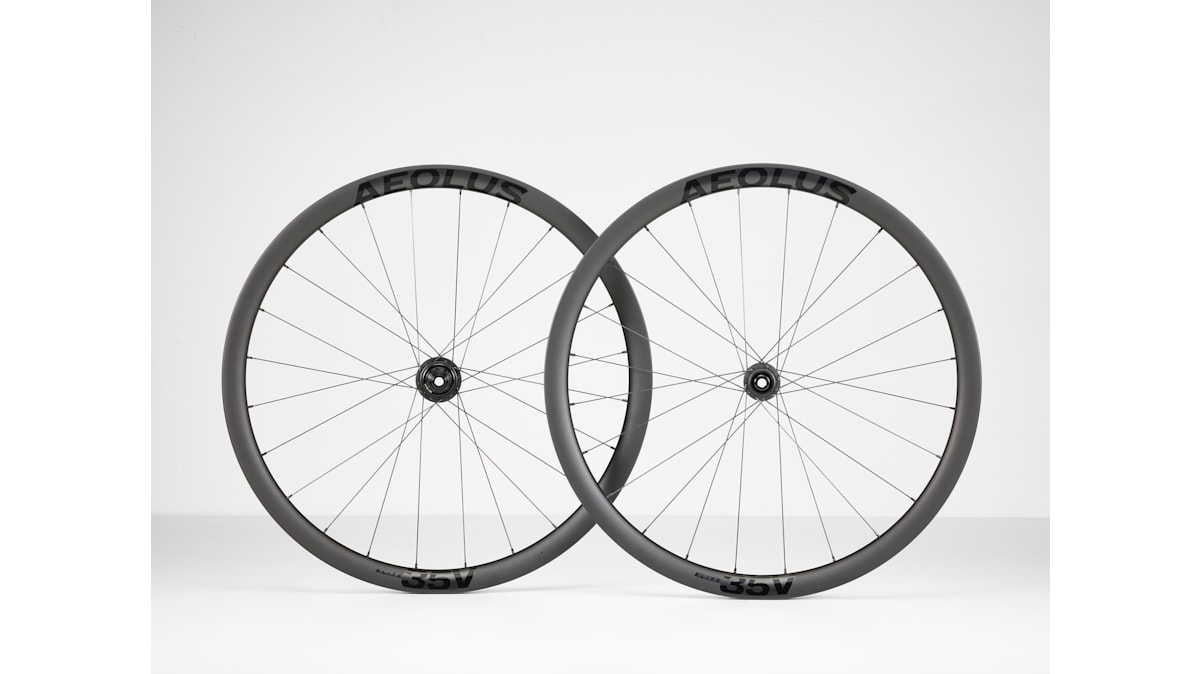 【美品】ボントレガー AEOLUS PRO3 TLR ホイール ボントレガー Aeolus Elite 35V TLR ディスクロードホイール - Trek