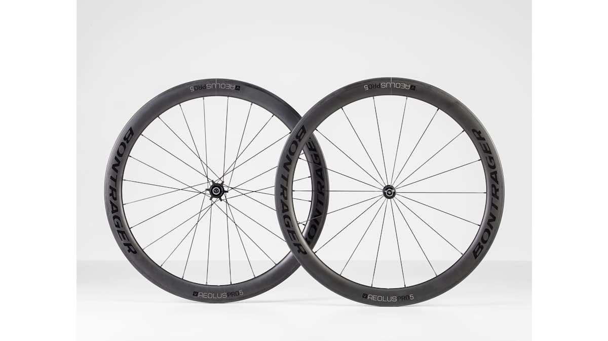 Bontrager Aeolus Pro 5 TLR Road Wheel - Trek Bikes