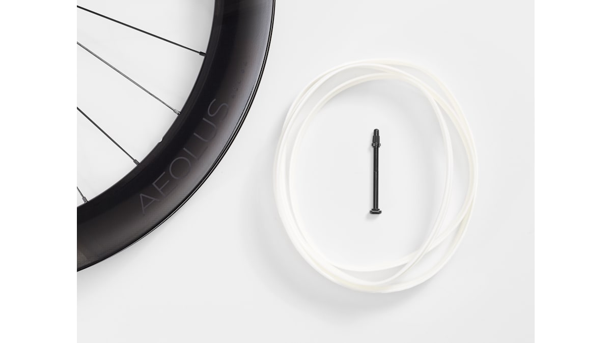 BONTRAGER ボントレガー AEOLUS RSL 62 TLR フロント Bontrager Aeolus RSL 62 TLR Disc Road Wheel - Electra Bikes