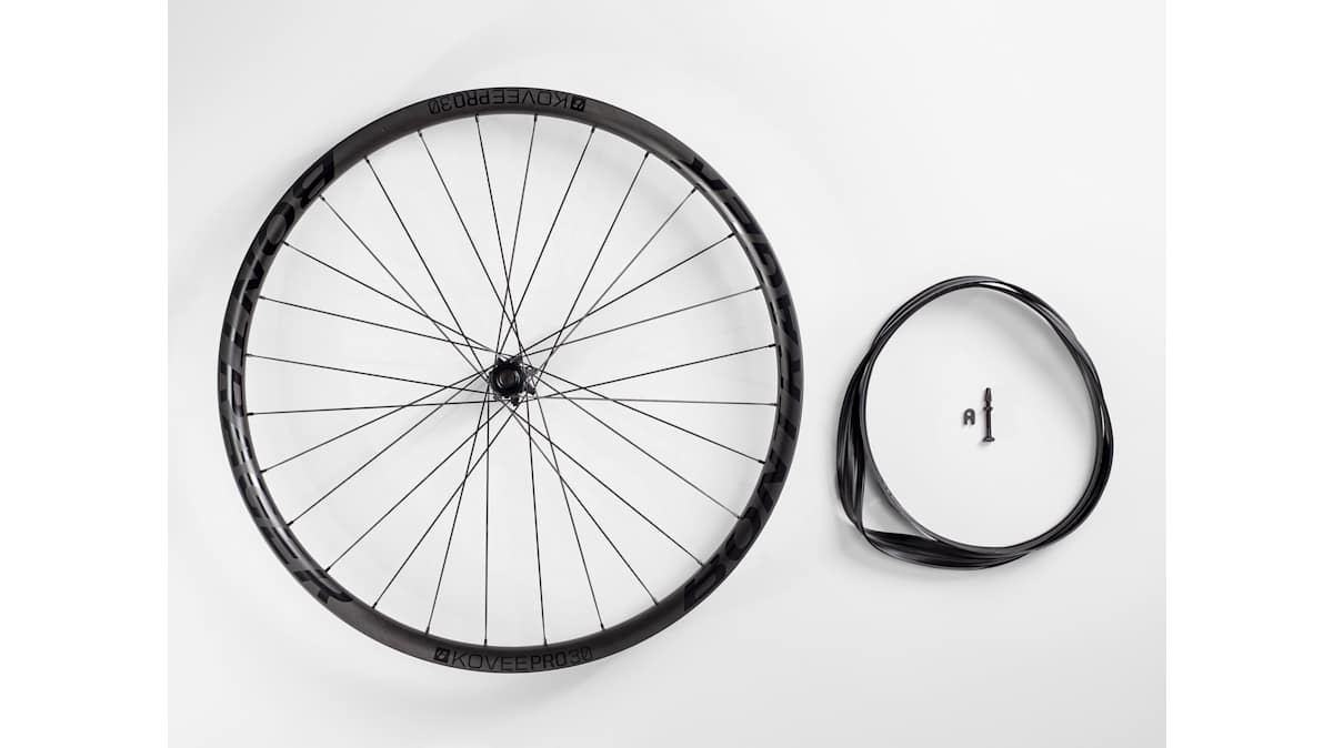 Bontrager Kovee Pro 30 TLR Boost 29˝ MTB Wheel - Trek Bikes