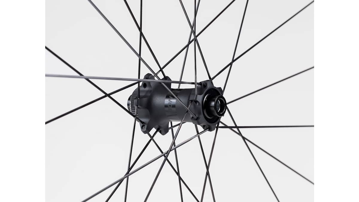 Bontrager Paradigm Elite 25 TLR Disc Road Wheel - Trek Bikes