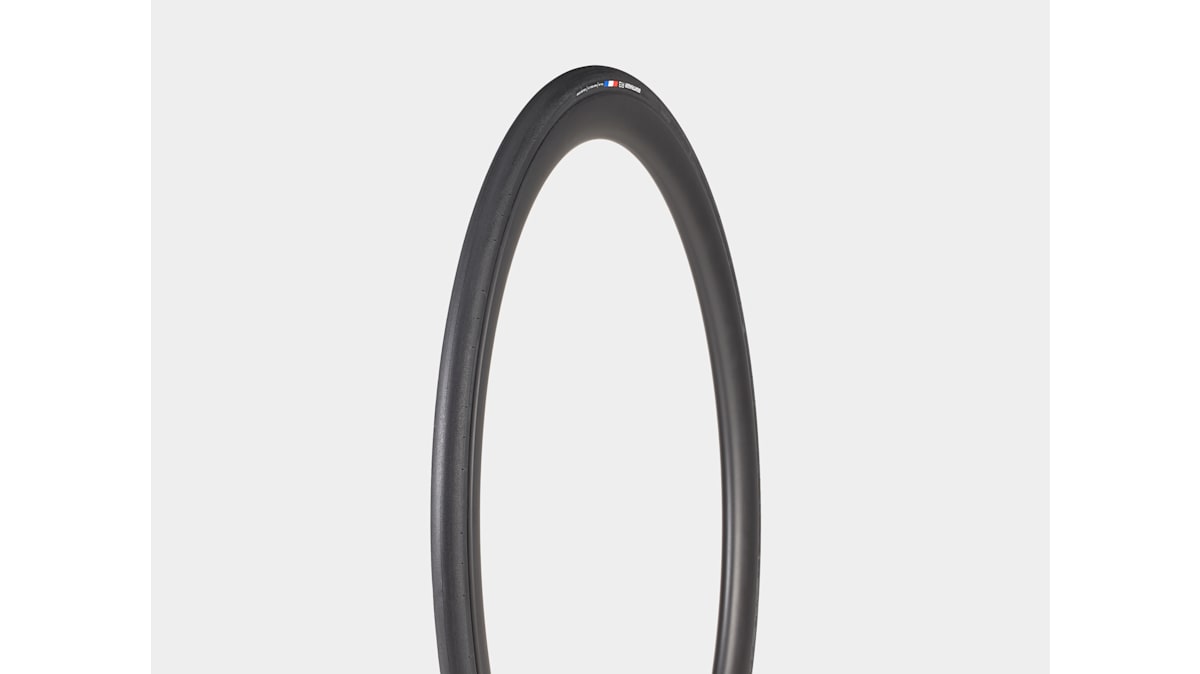 Bontrager R3 Hard-Case Lite TLR Road Tire - Trek Bikes