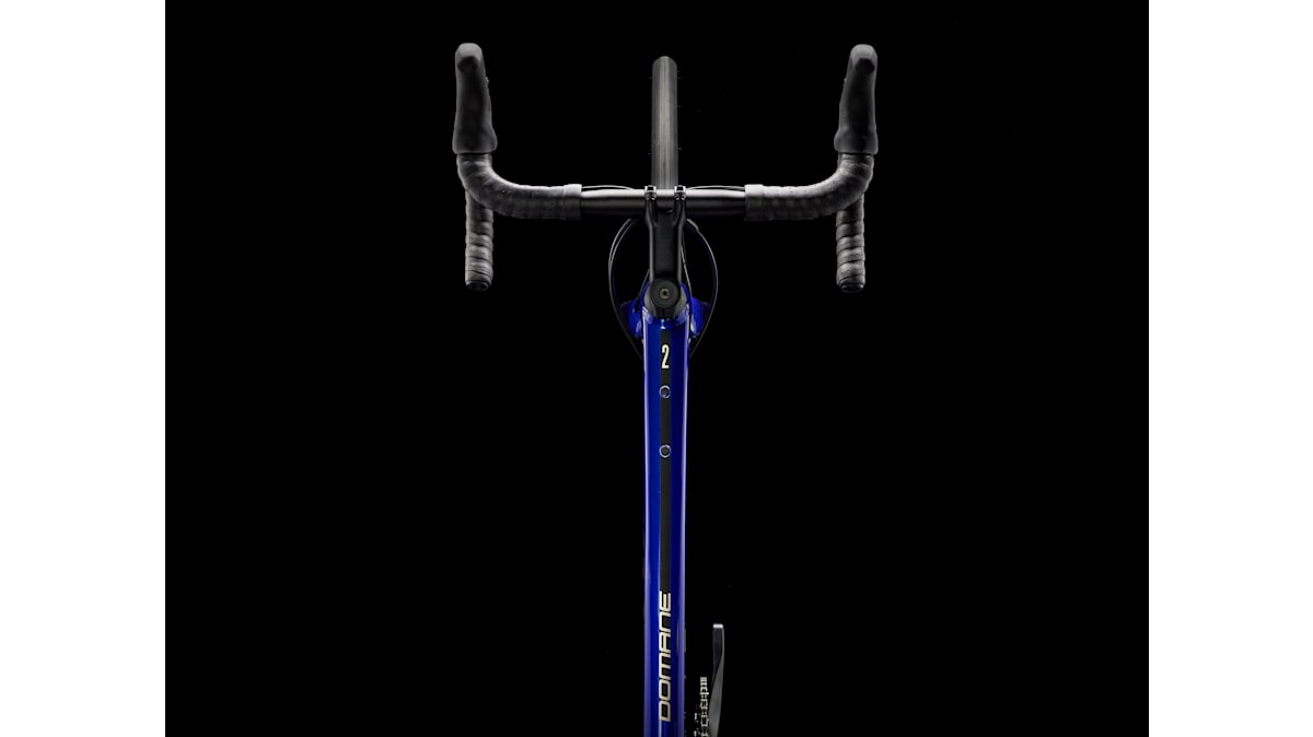 Domane AL 2 Gen 3 - Trek Bikes (JP)