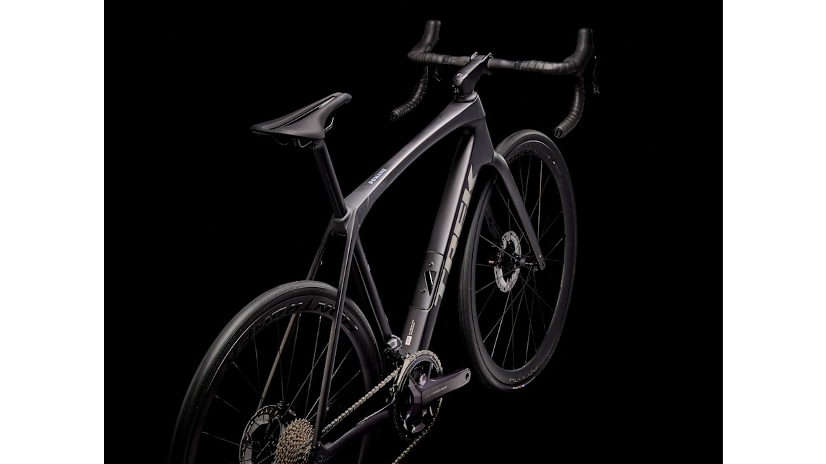 Domane SLR 7 Gen 4 - Trek Bikes (JP)
