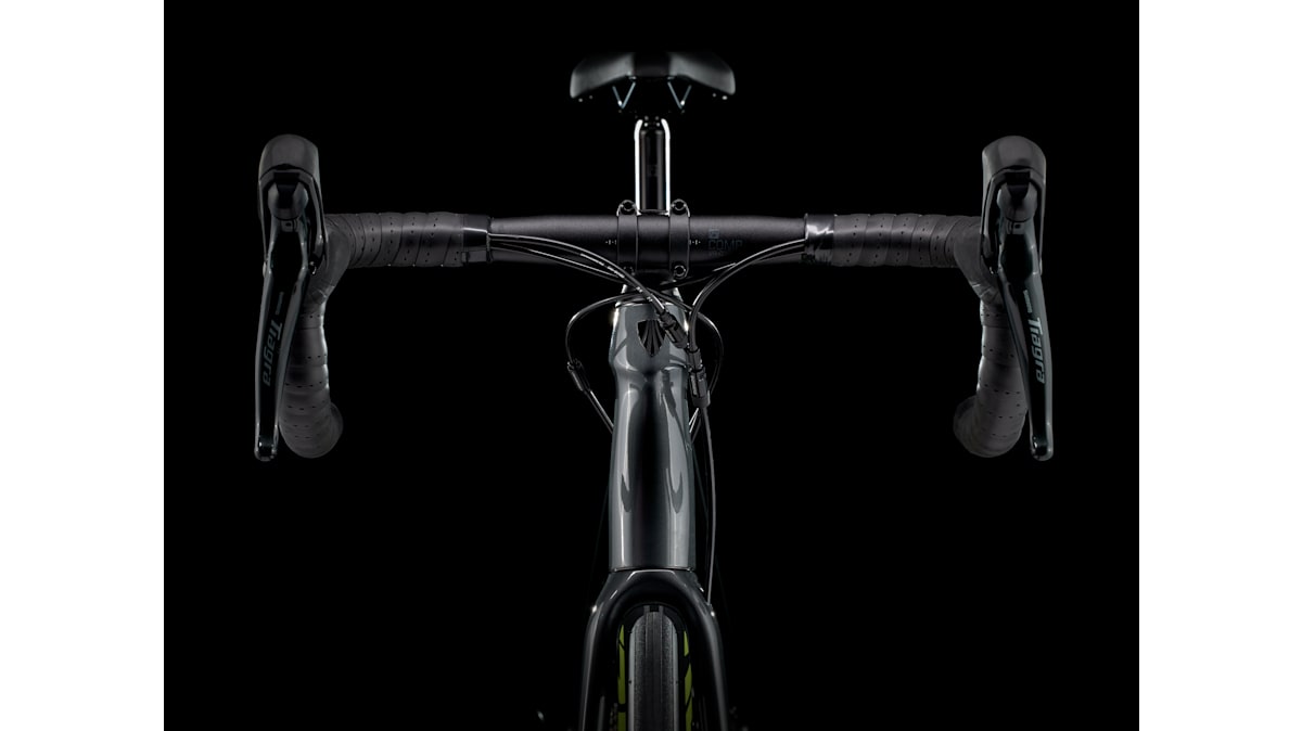 トレック　エモンダALR4 2022年モデル　サイズ50 9月下旬入荷！】TREK EMONDA(エモンダ) ALR4 オレンジ フレームサイズ