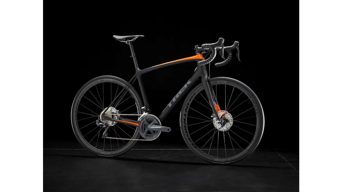 Émonda SLR 7 Disc - Trek Bikes (JP)