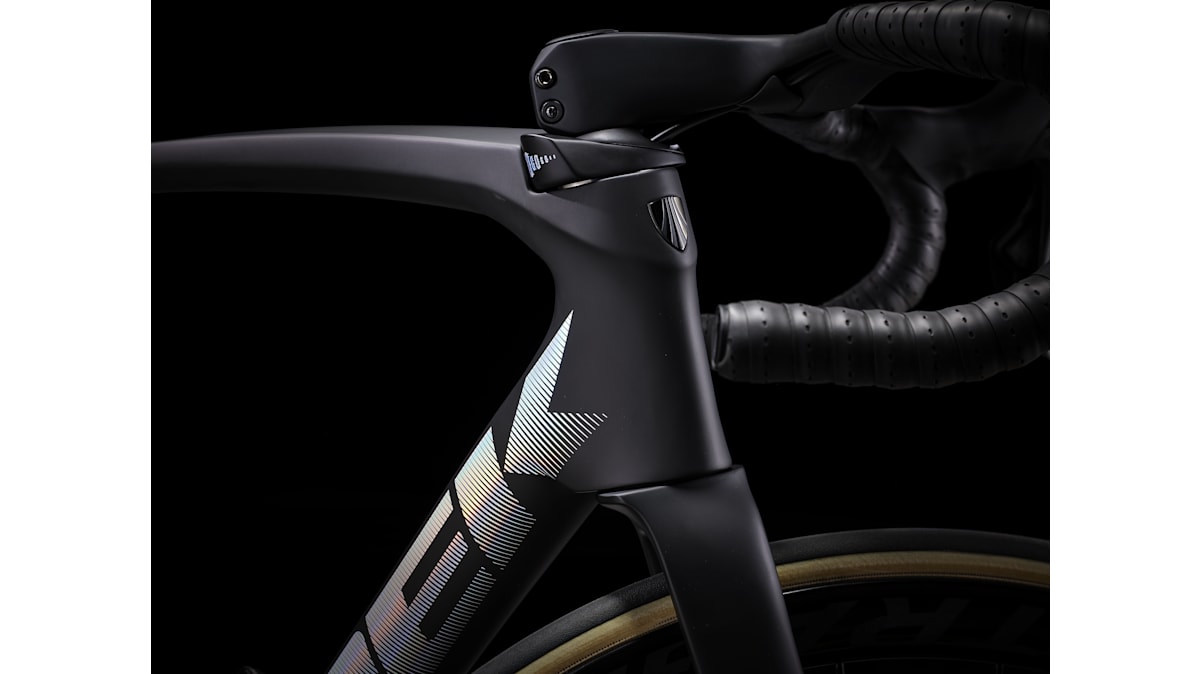 Émonda SLR 9 - Trek Bikes (JP)