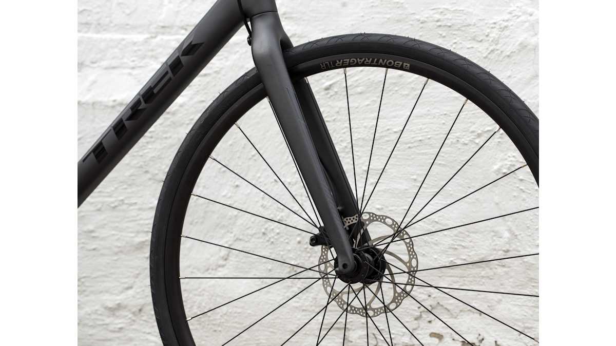 FX Sport 6 - Trek Bikes (JP)