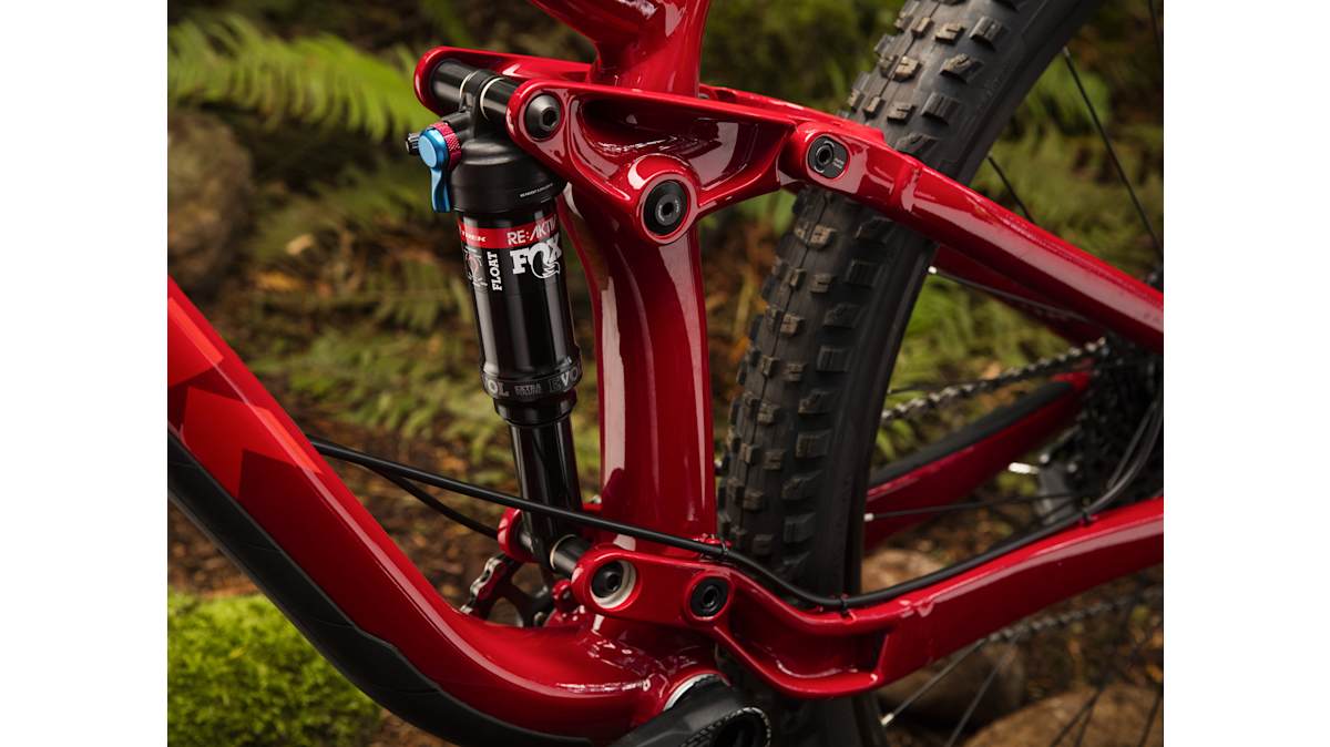 Fuel EX 8 29 - Trek Bikes