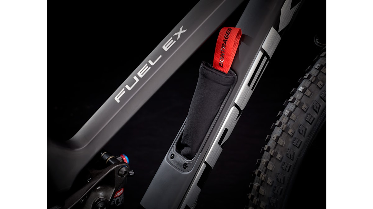 Fuel EX 9.7 - Trek Bikes (JP)