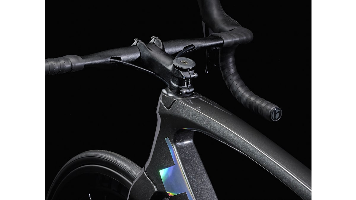 Madone SL 6 Di2 Gen 6 - Trek Bikes (JP)